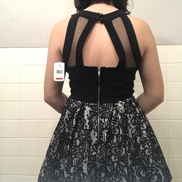 Black and White Formal Dress - Picture 4 of 8